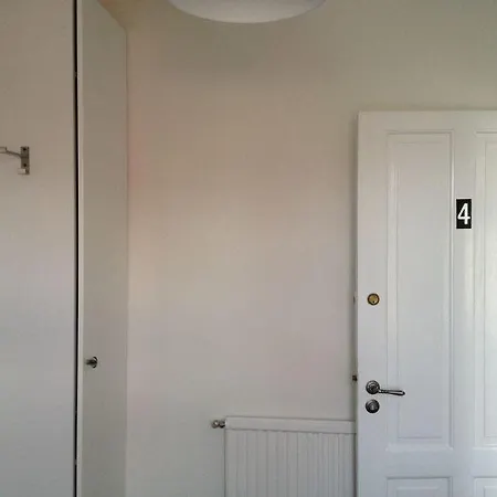 Hotel Gallery 2*